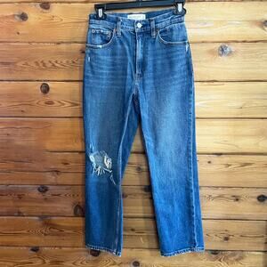 Abercrombie & Fitch Ankle Straight Ultra High Rise Distressed Jeans Size 25